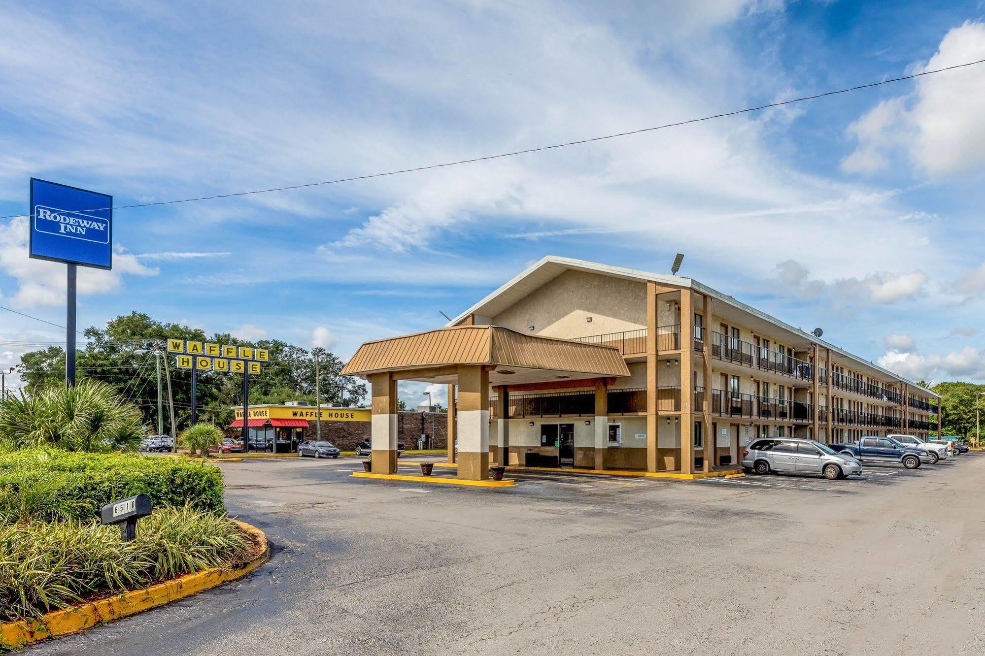 Rodeway Inn Fairgrounds-Casino Tampa Exterior foto